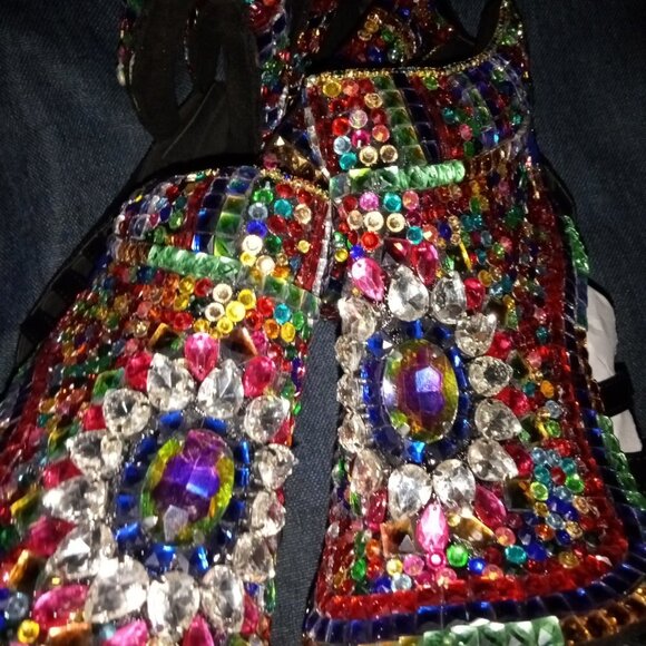 AZALEA WANG " AZTEC VIBRATIONS " MULTI SANDAL BRAND NEW !!!!!!! - Picture 5 of 7